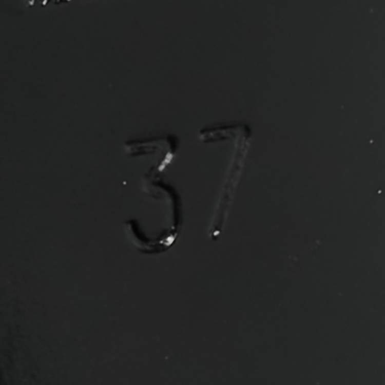 مملوكة مسبقًا Yves Saint Laurent Tribute Size 37 Black Leather Platform Sandals