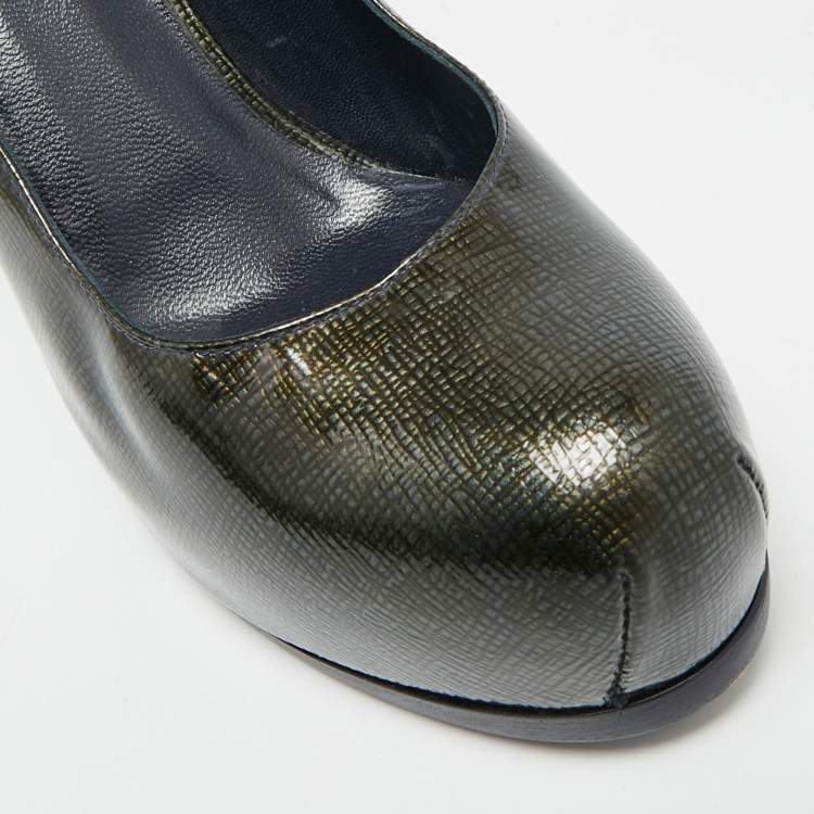 Pre Owned Yves Saint Laurent Tribtoo Size 37 Dark Green Patent Leather Platform Pumps