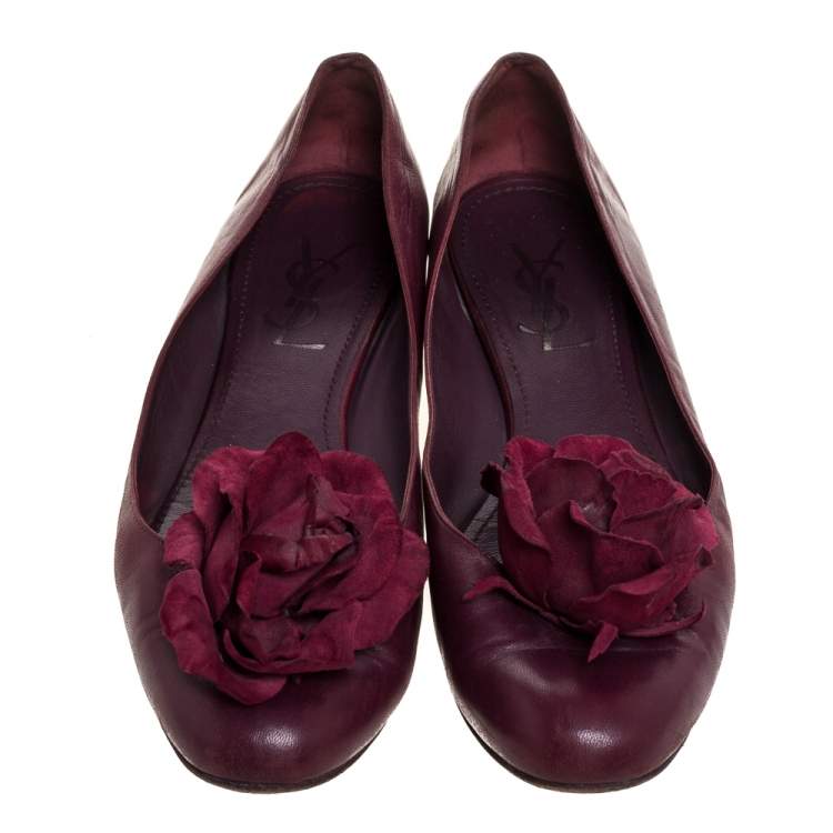 Pre Owned Yves Saint Laurent Burgundy Leather Rose Embellished Ballet Flats Size 39.5