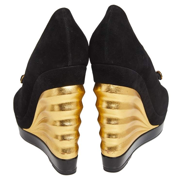 Pre Owned Yves Saint Laurent Gold/Black Suede Peep Toe Wedge Platform Pumps Size 39.5