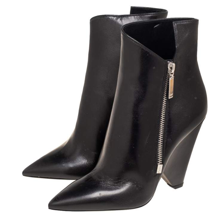 Pre Owned Yves Saint Laurent Black Leather Side Zip Ankle Boots Size 37