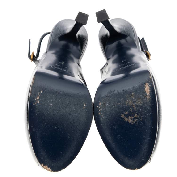 مملوكة مسبقًا Yves Saint Laurent Blue Textured Patent Leather Tribtoo Slingback Platform Sandals Size 37