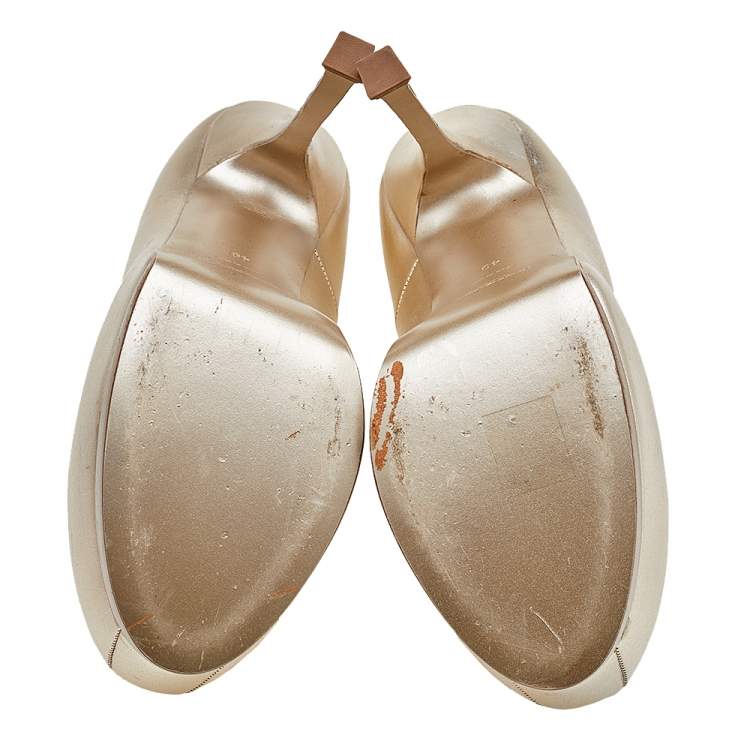 Pre Owned Yves Saint Laurent Metallic Gold Leather Tribtoo Platform Pumps Size 40