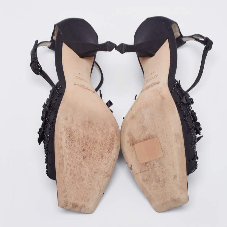 Pre Owned Saint Laurent Black Fabric Embellished Floral T-Strap Open Toe Sandals Size 37