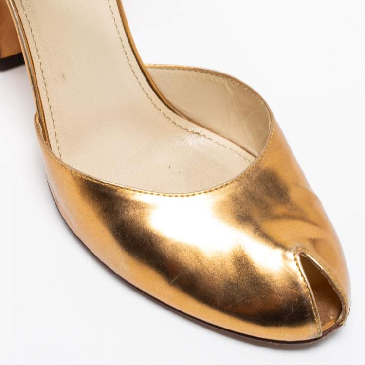 Pre Owned Yves Saint Laurent Gold Leather Ankle Strap Sandals Size 39.5