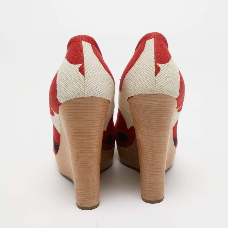 Pre Owned Yves Saint Laurent Red/White Flower Print Canvas Wedge Pumps Size 40