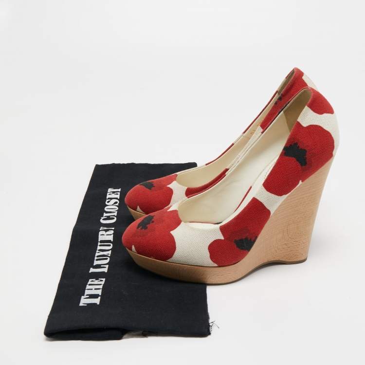 Pre Owned Yves Saint Laurent Red/White Flower Print Canvas Wedge Pumps Size 40