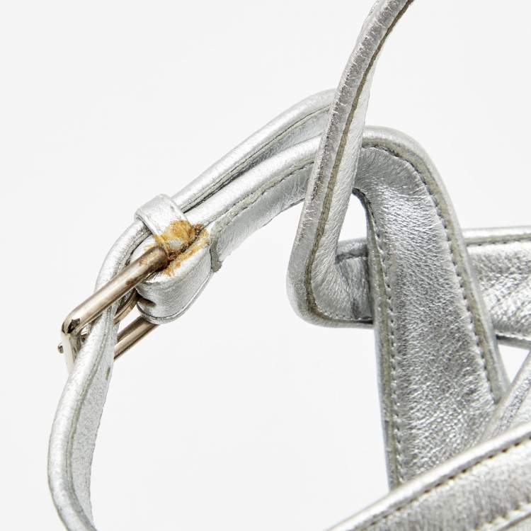 Pre Owned Yves Saint Laurent Silver leather Tribute Sandals Size 38