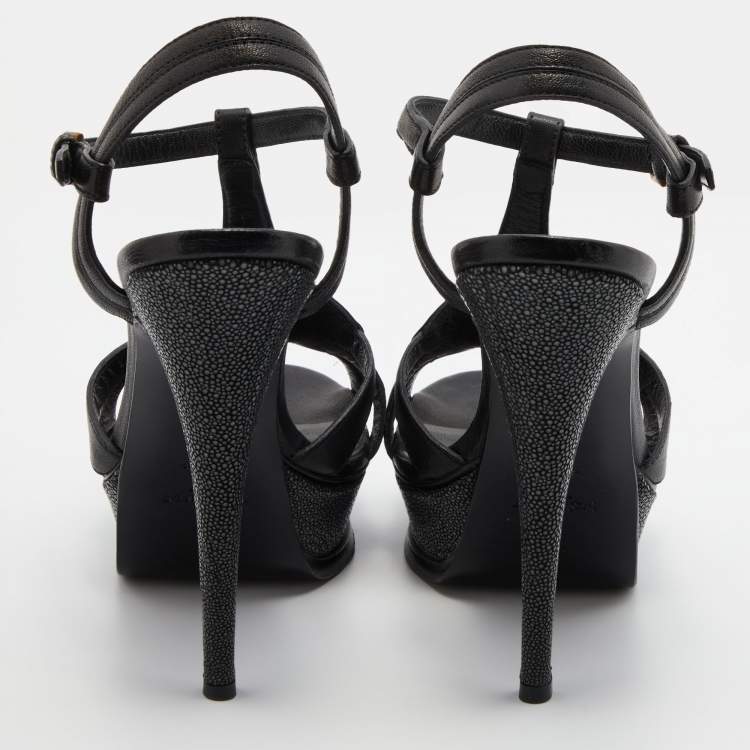 Pre Owned Yves Saint Laurent Black Patent Leather T-Strap Platform Sandals Size 39