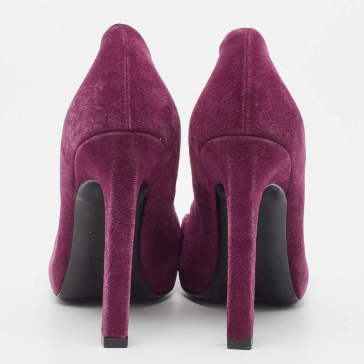 Pre Owned Yves Saint Laurent Purple Suede Plaque Embellished Round Toe Pumps Size 36.5