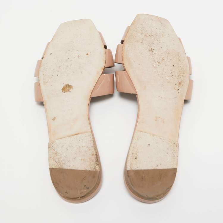Pre Owned Yves Saint Laurent Beige Patent Leather Tribute  Flat Slides Size 36.5