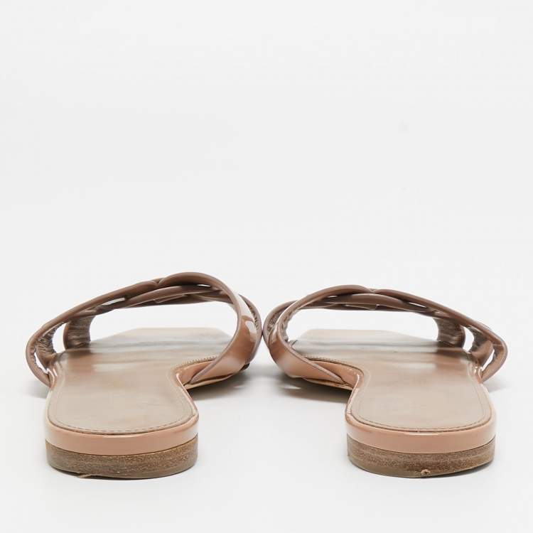 Pre Owned Yves Saint Laurent Beige Patent Leather Tribute  Flat Slides Size 36.5
