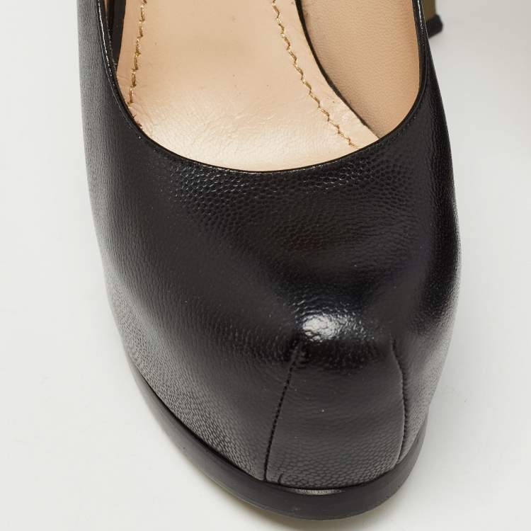 Pre Owned Yves Saint Laurent Black Leather Tribtoo Pumps Size 39