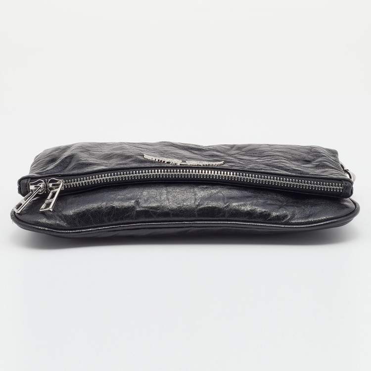 Pre Owned Zadig and Voltaire Black Glazed Leather Rock Chain Clutch