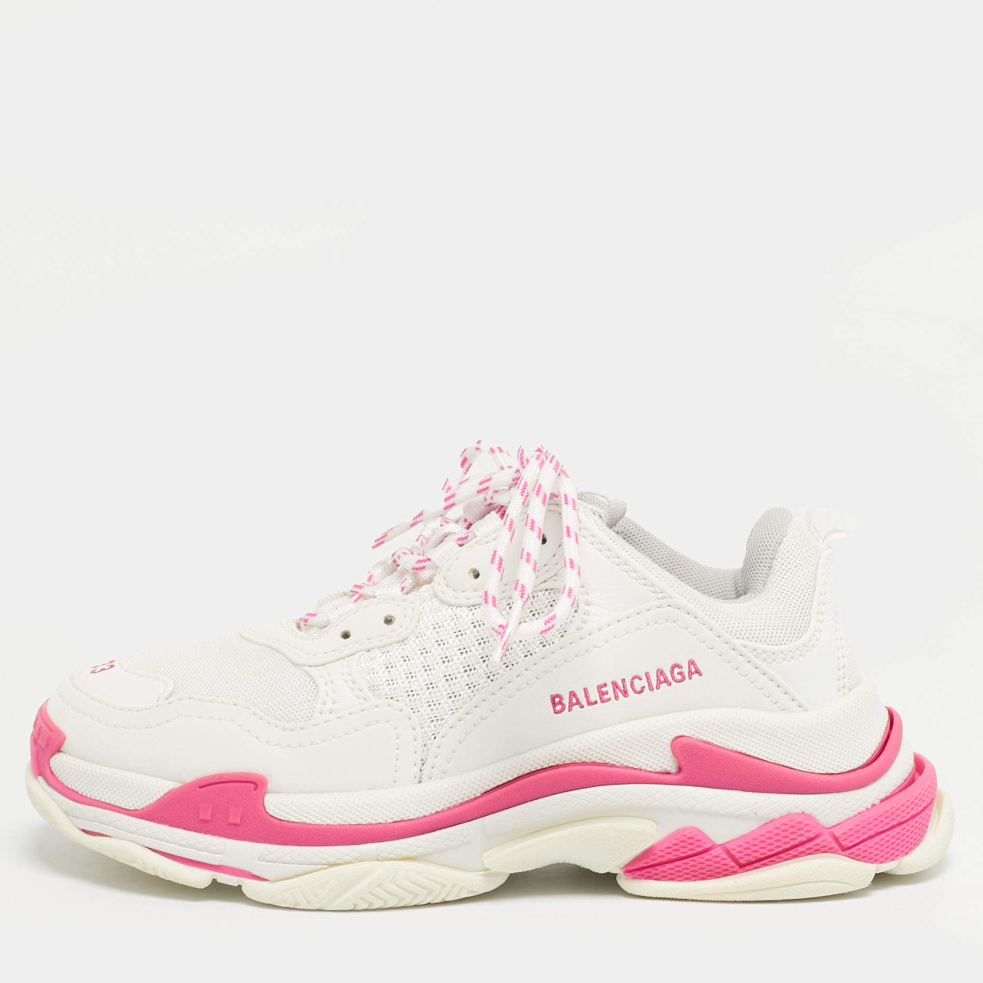 Pre Owned حذاء رياضي بالنسياغا جلد وشبك أبيض/وردي منصة تريبل إس مقاس 33