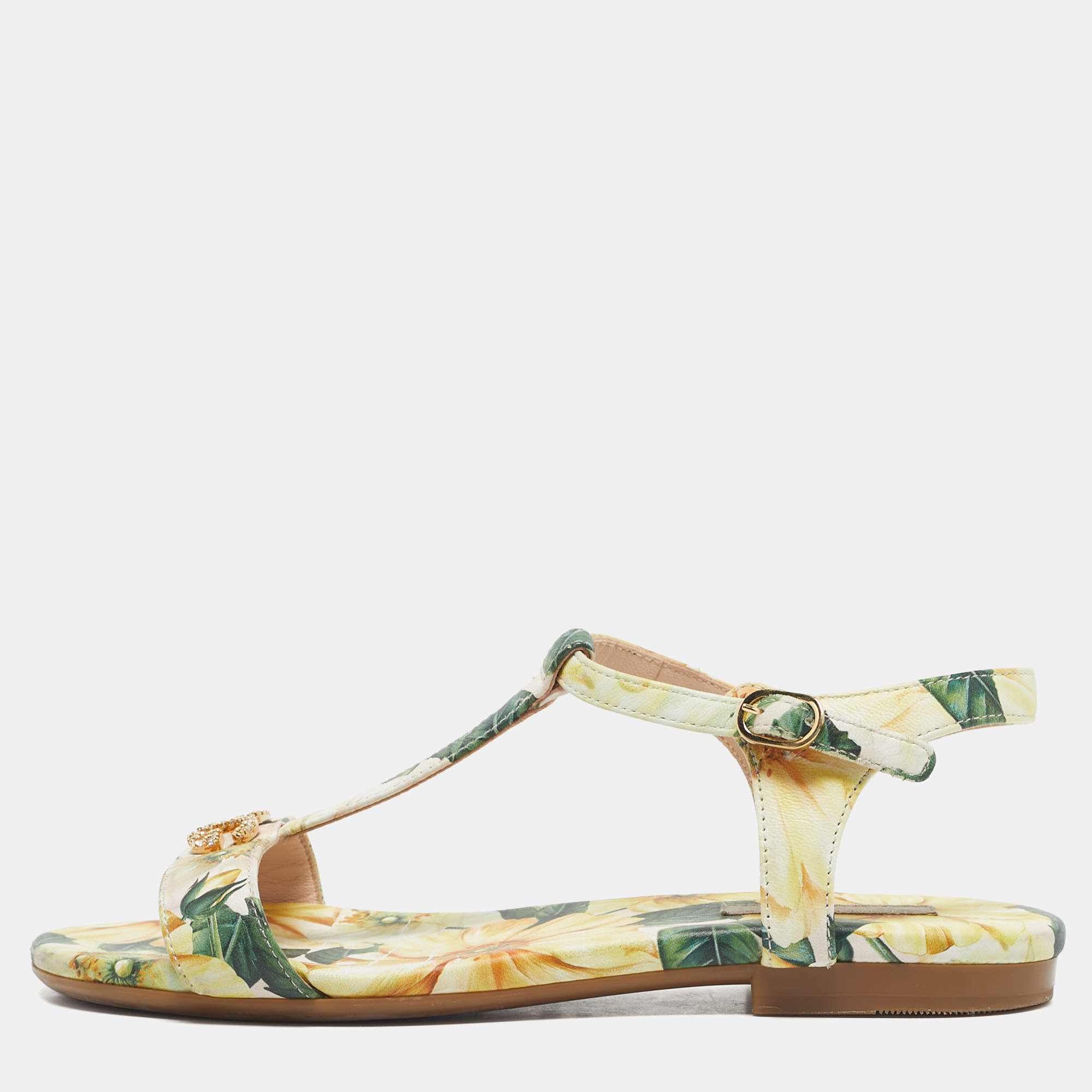Pre Owned Dolce & Gabbana Multicolor Lemon Print Fabric T strap Flat Sandals Size 34