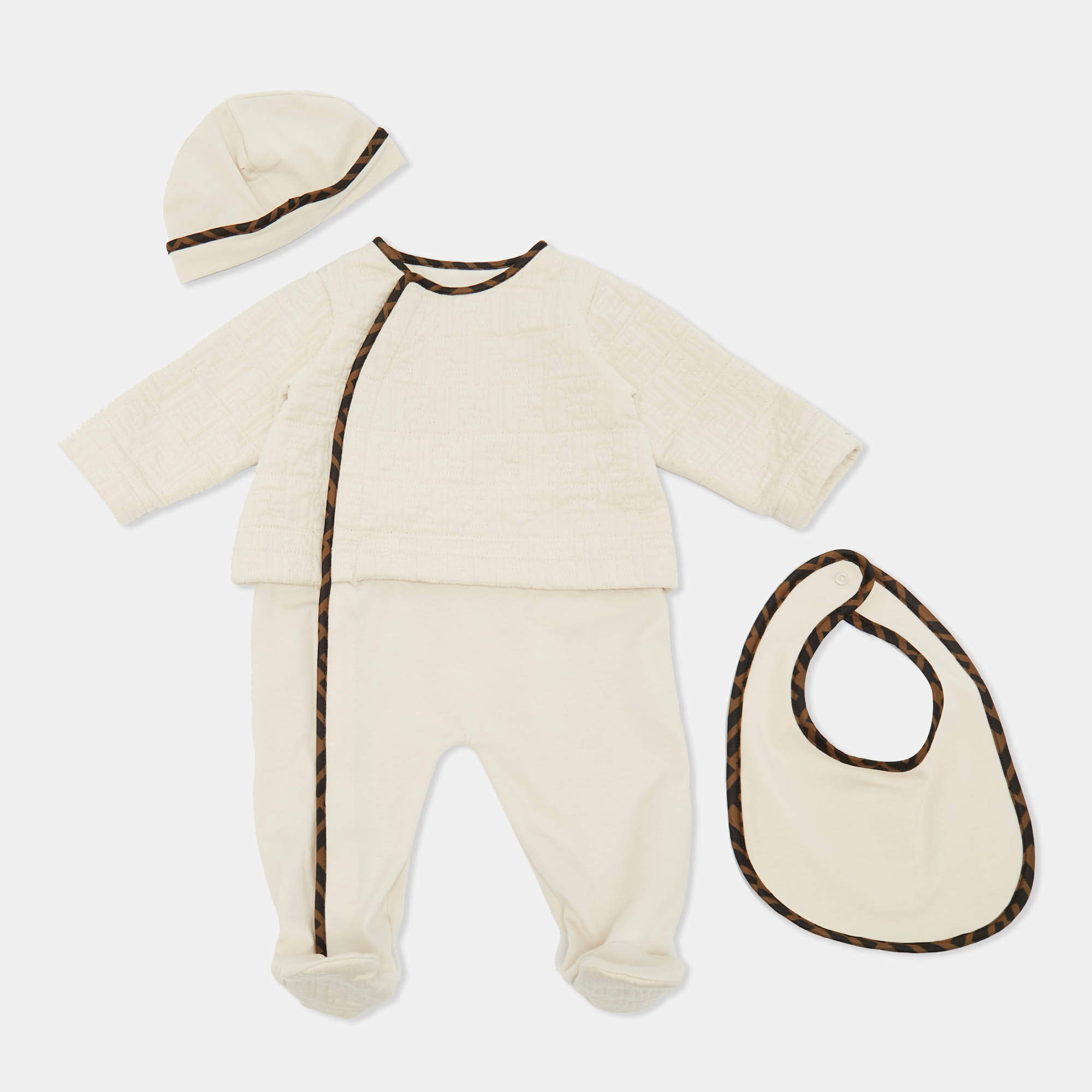 Pre Owned Fendi Kids Beige Cotton Onesie Set 6M