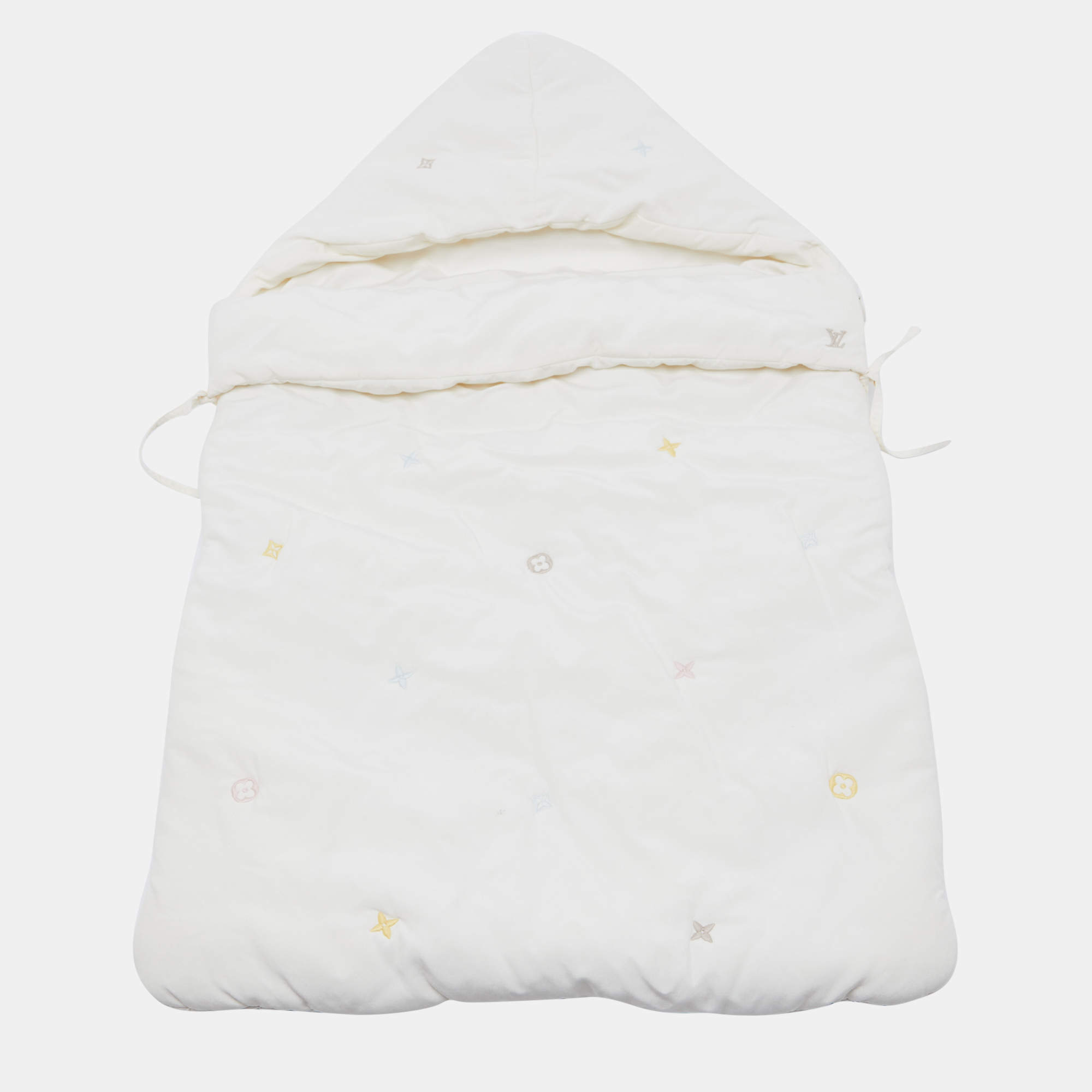 Pre Owned Louis vuitton Ivory Silk Nid d'ange Baby Sleeping Bag