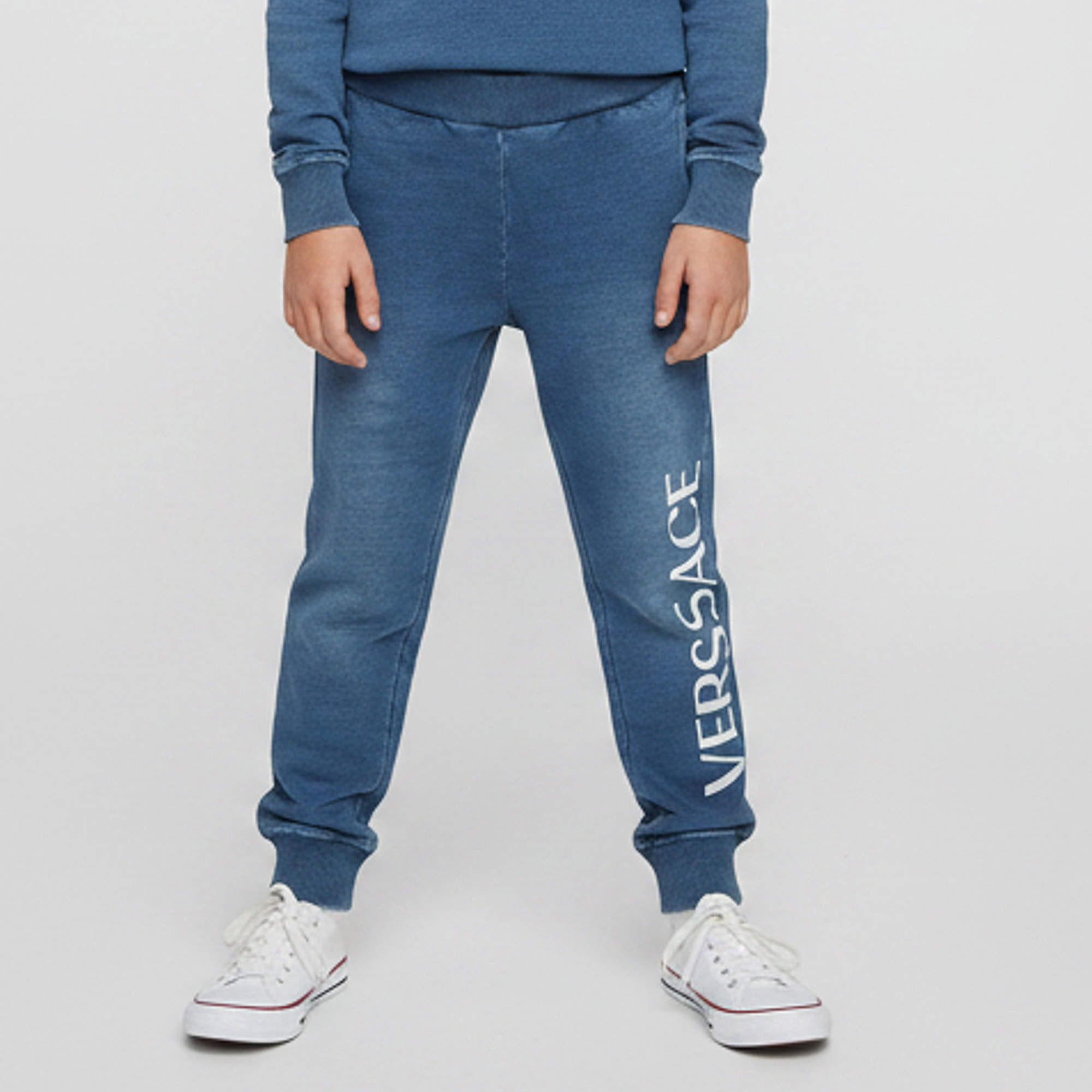 Pre Owned Versace Kids Blue Logo Print Jersey Denim Effect Sweatpants 4Yrs