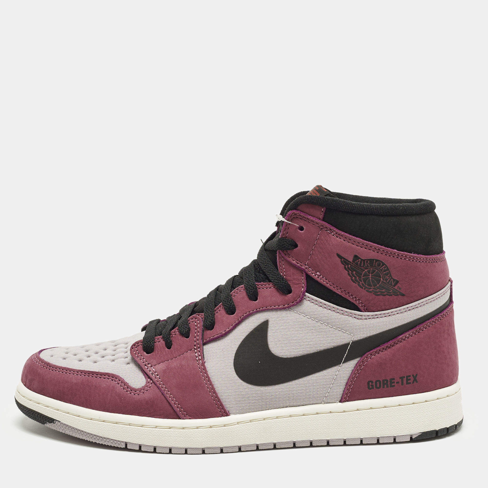 Pre Owned Air Jordans Jordan 1 Retro High Element Gore-Tex Berry Size 46 Multicolor Fabric and Leather Sneakers