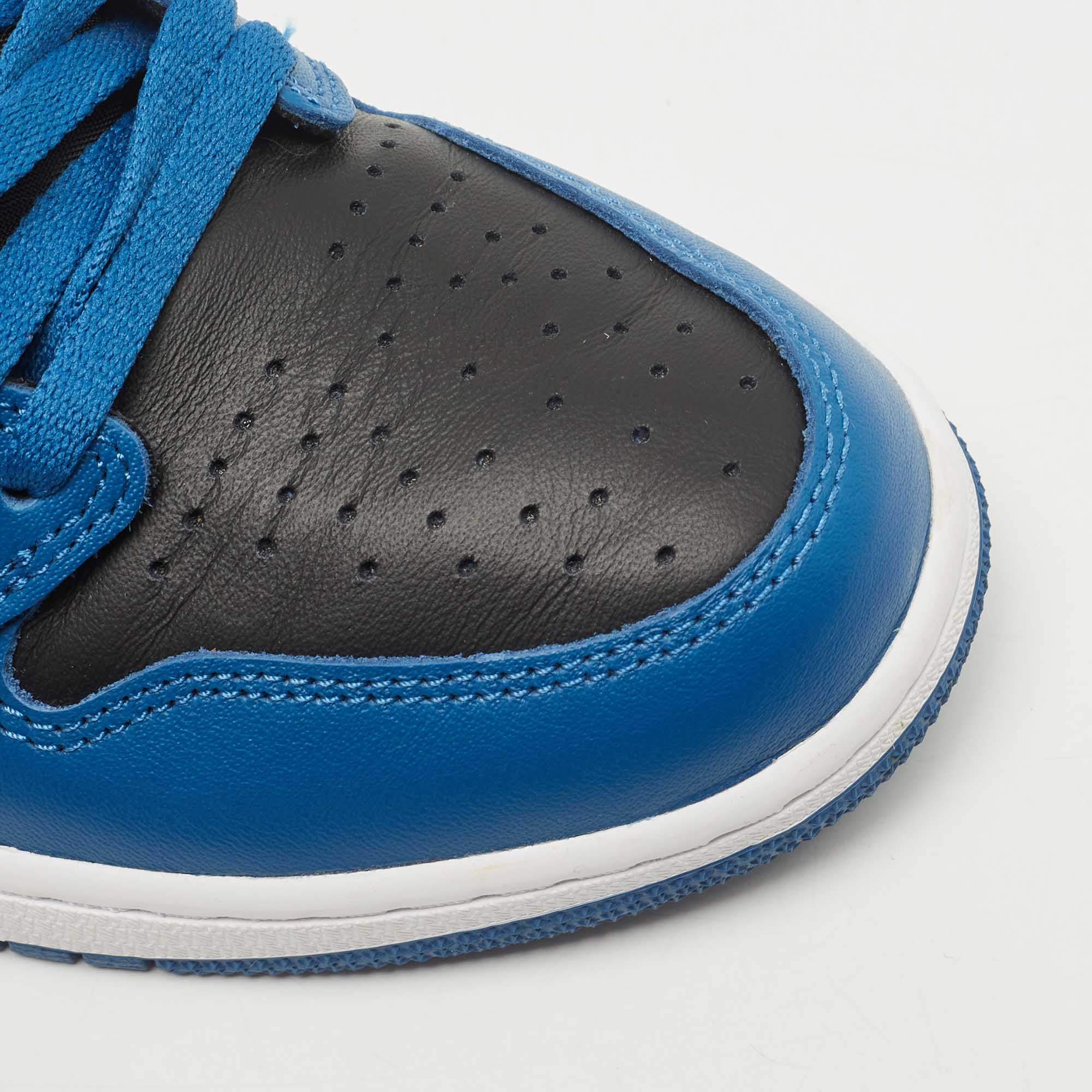 Air jordan 1 leather high trainers JORDAN Blue size 42.5 EU in Leather -  35755660