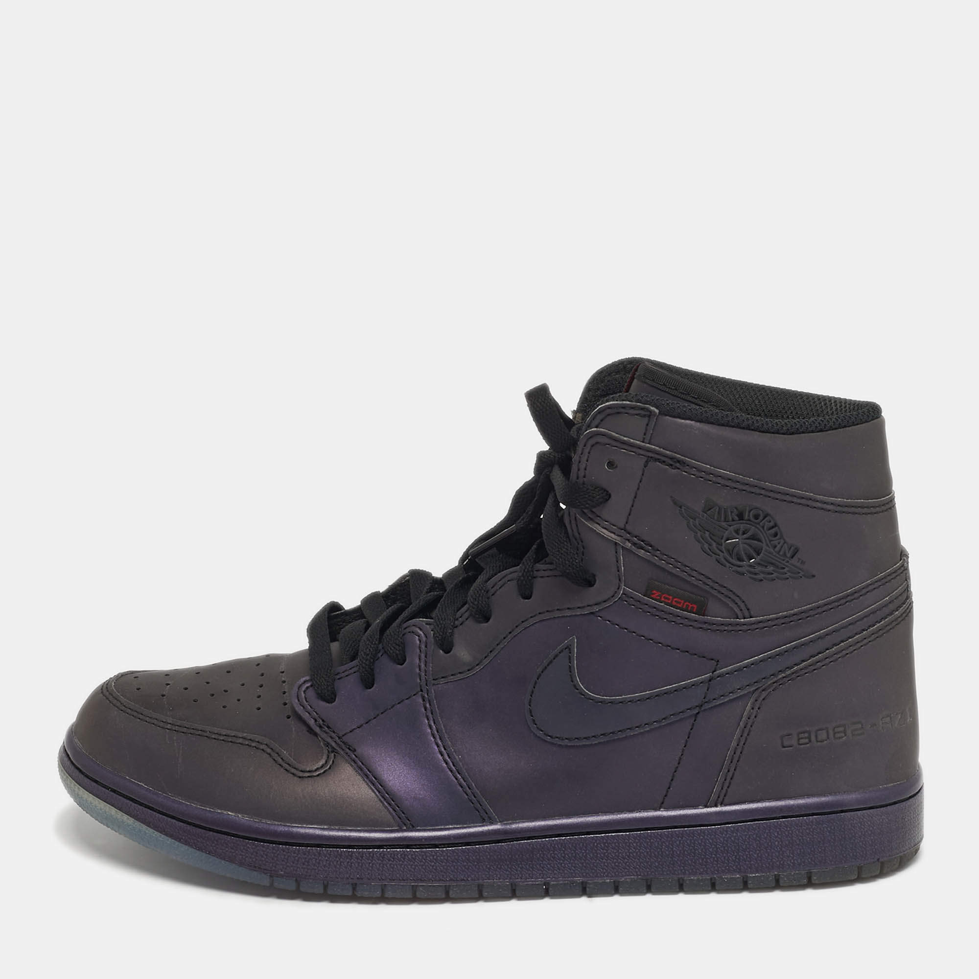 مملوكة مسبقًا Air Jordans Jordan 1 Retro Zoom Fearless Size 44.5 Purple Iridescent Faux Leather High Top Sneakers