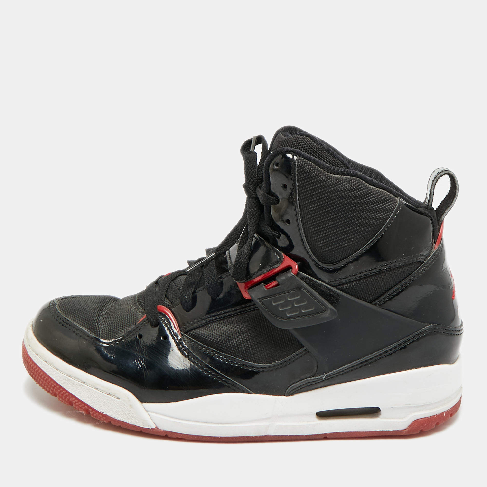 Pre Owned حذاء رياضي إير جوردن فلايت 45 قماش أسود وجلد براء لامع عنق مرتفع مقاس 41