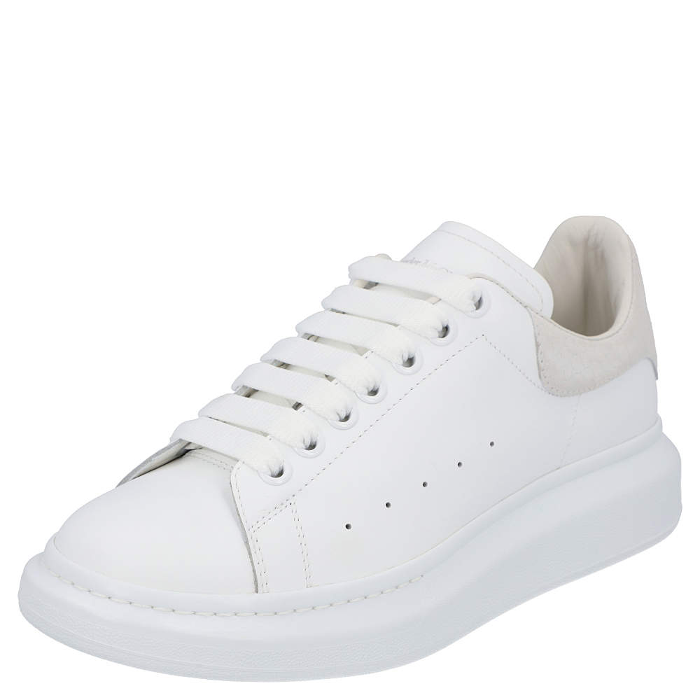 حذاء رياضي أليكساندر ماكوين واسع بيج / أبيض مقاس EU 41