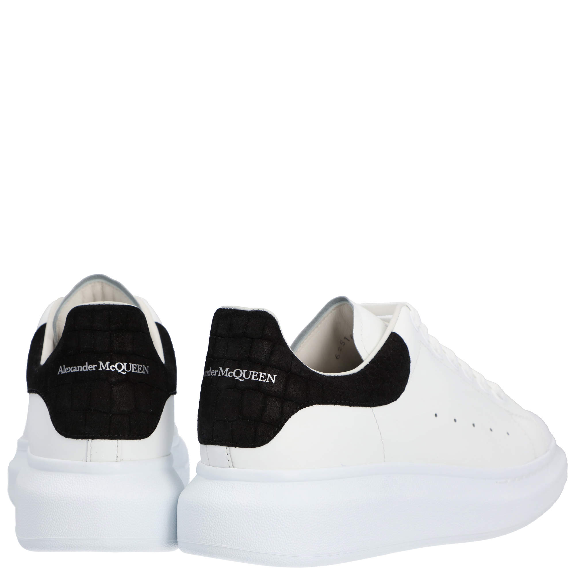 AUTHENTIC Alexander McQueen Oversized Sneaker White Black E 42 / US 9 🔥
