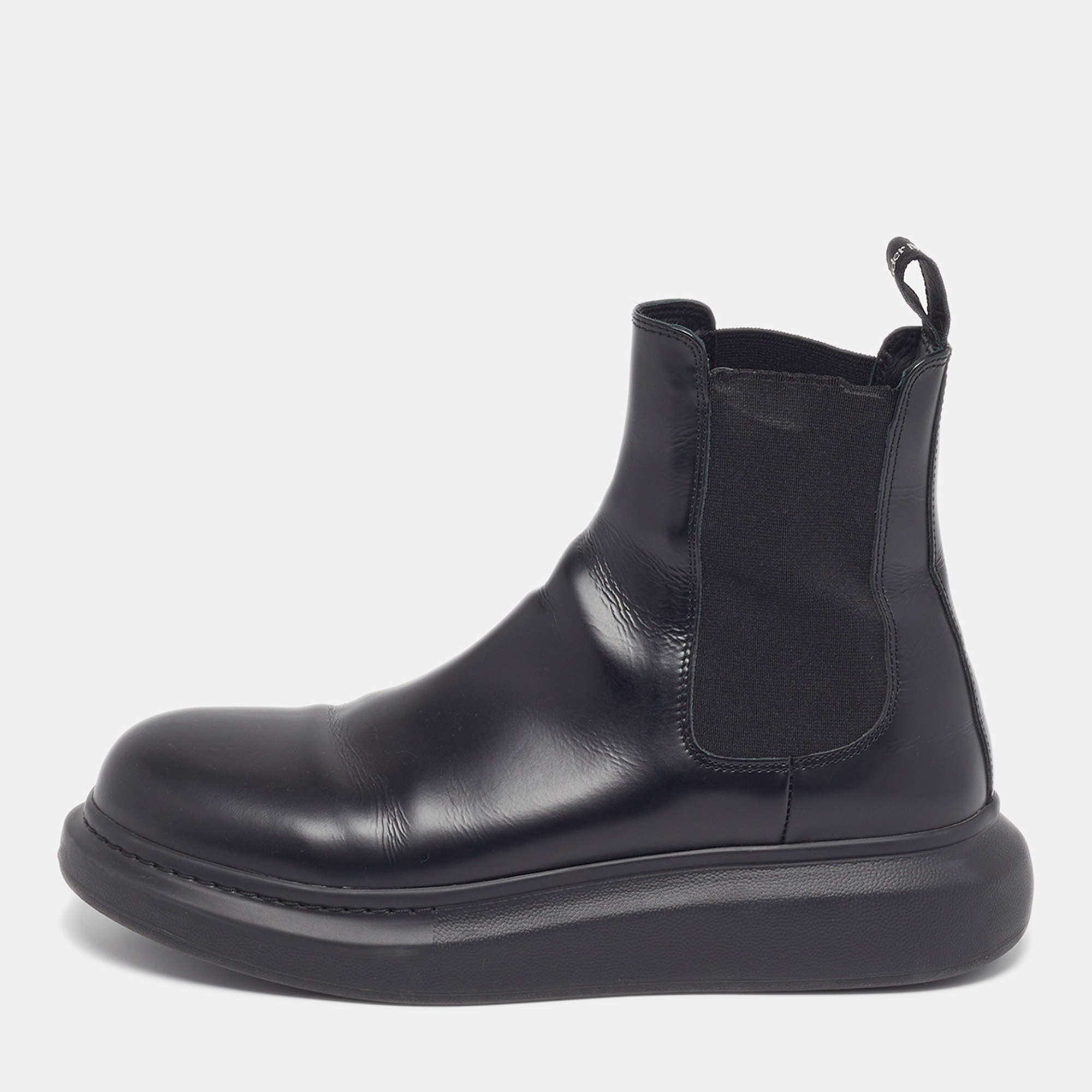 مملوكة مسبقًا Alexander McQueen Size 43 Black Leather Chelsea Boots