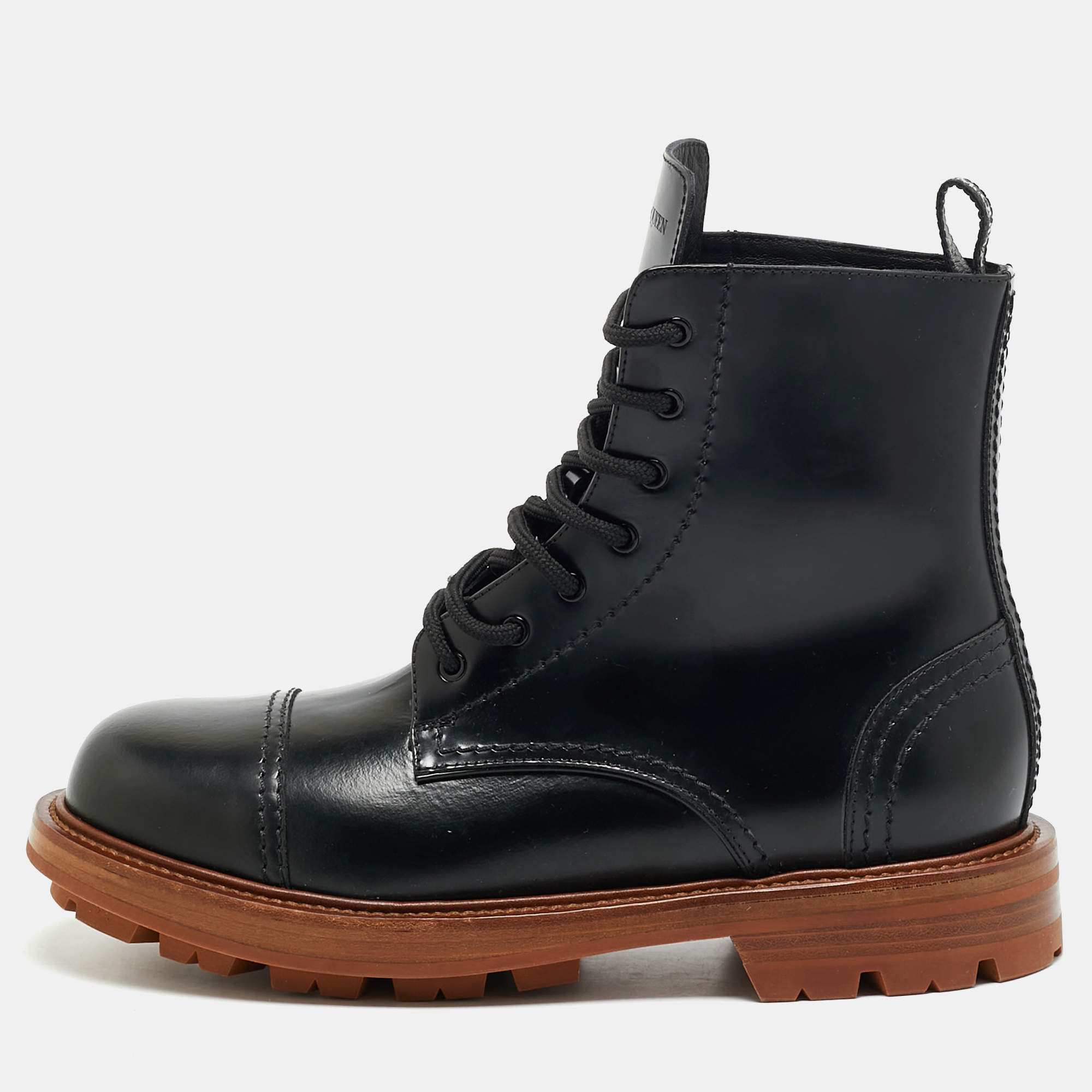 Pre Owned Alexander McQueen Size 40 Black Leather Chelsea Boots