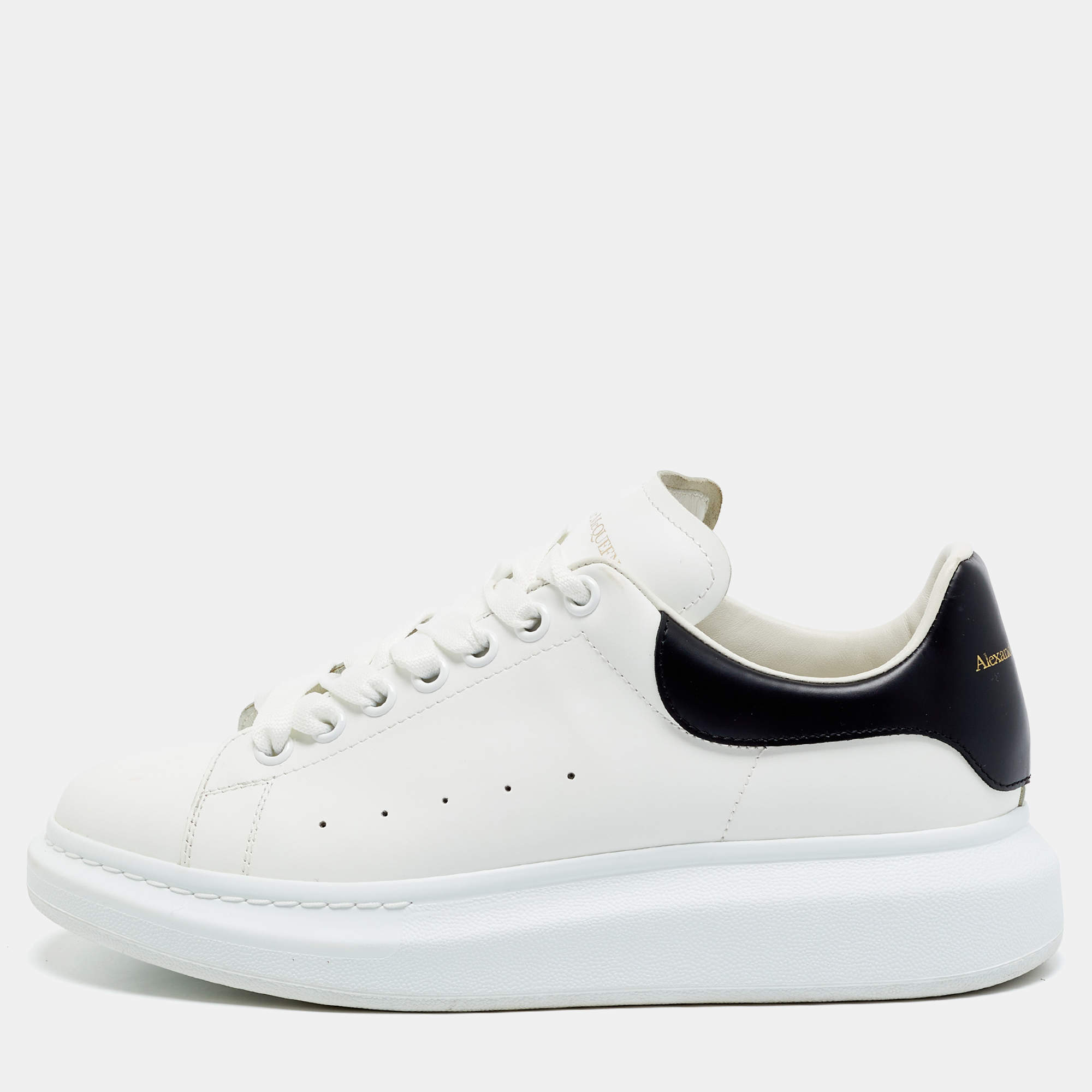 Pre Owned Alexander McQueen Oversized Size 42 White Leather Lace Up Sneakers