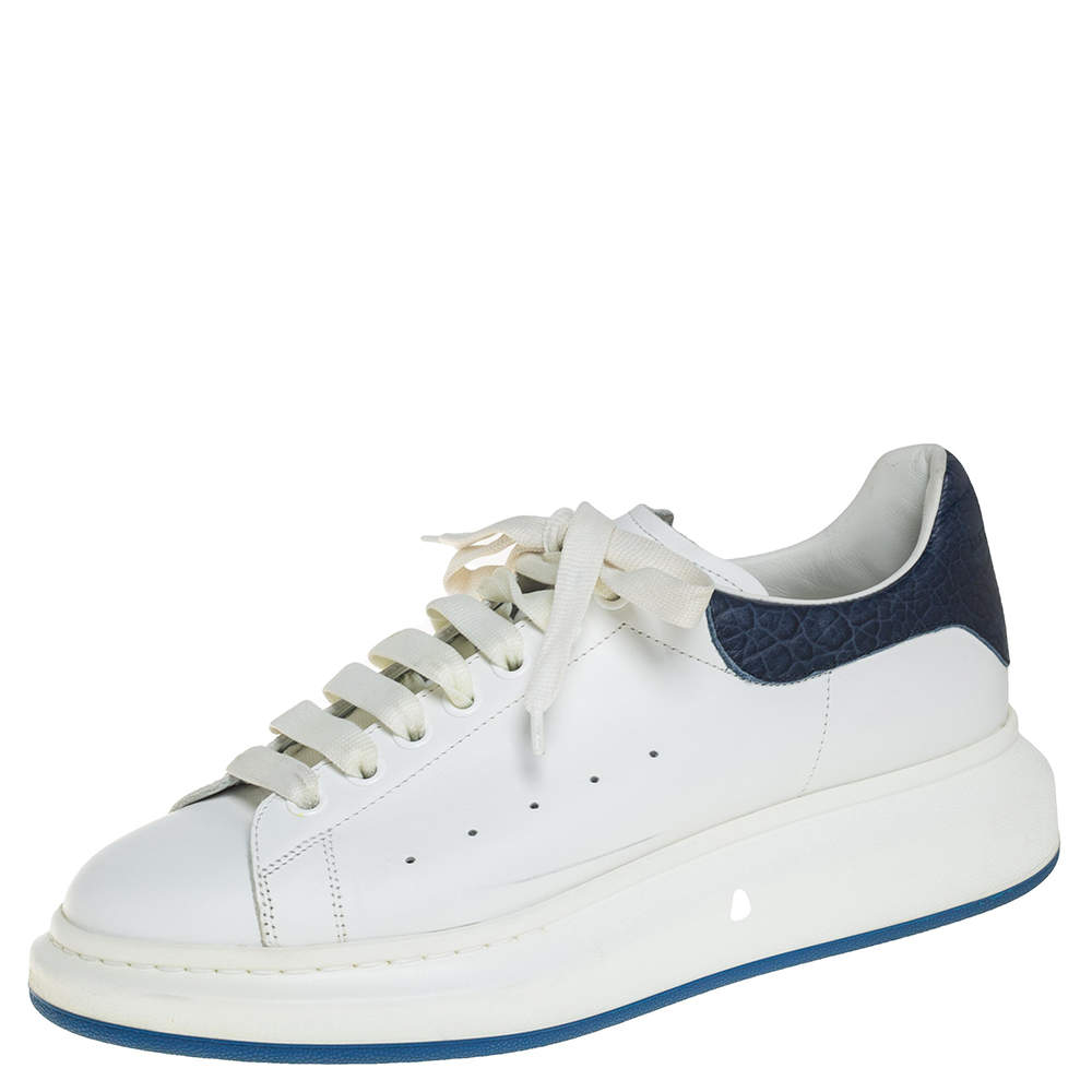 مملوكة مسبقًا حذاء رياضي أليكساندر ماكوين جلد أبيض كبير مقاس أوروبي 42