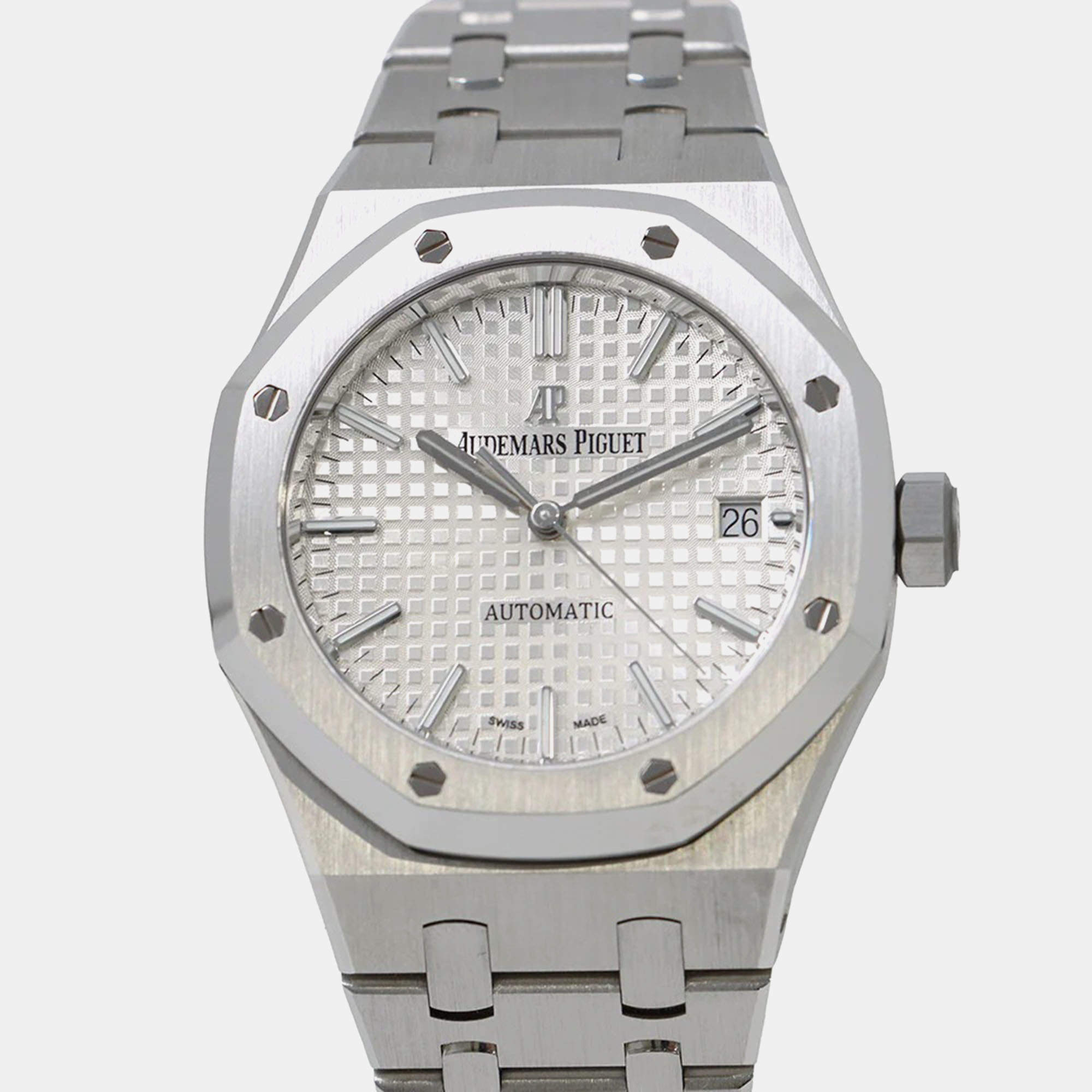 Pre Owned ساعة يد رجالية أوديمار بيغيه رويال أوك 15450ST.OO.1256ST.01 أوتوماتيكية فضية ستانلس ستيل 37 مم