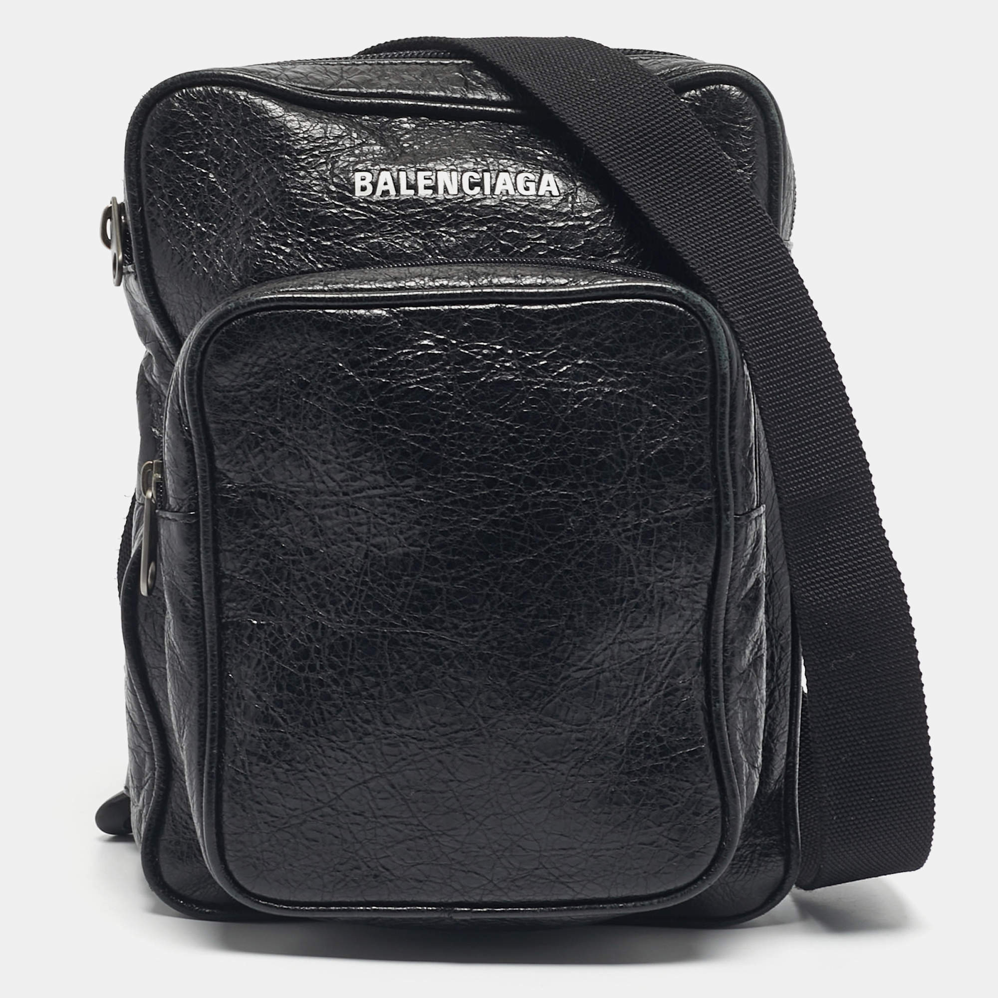Pre Owned Balenciaga Black Leather Explorer Crossbody Bag