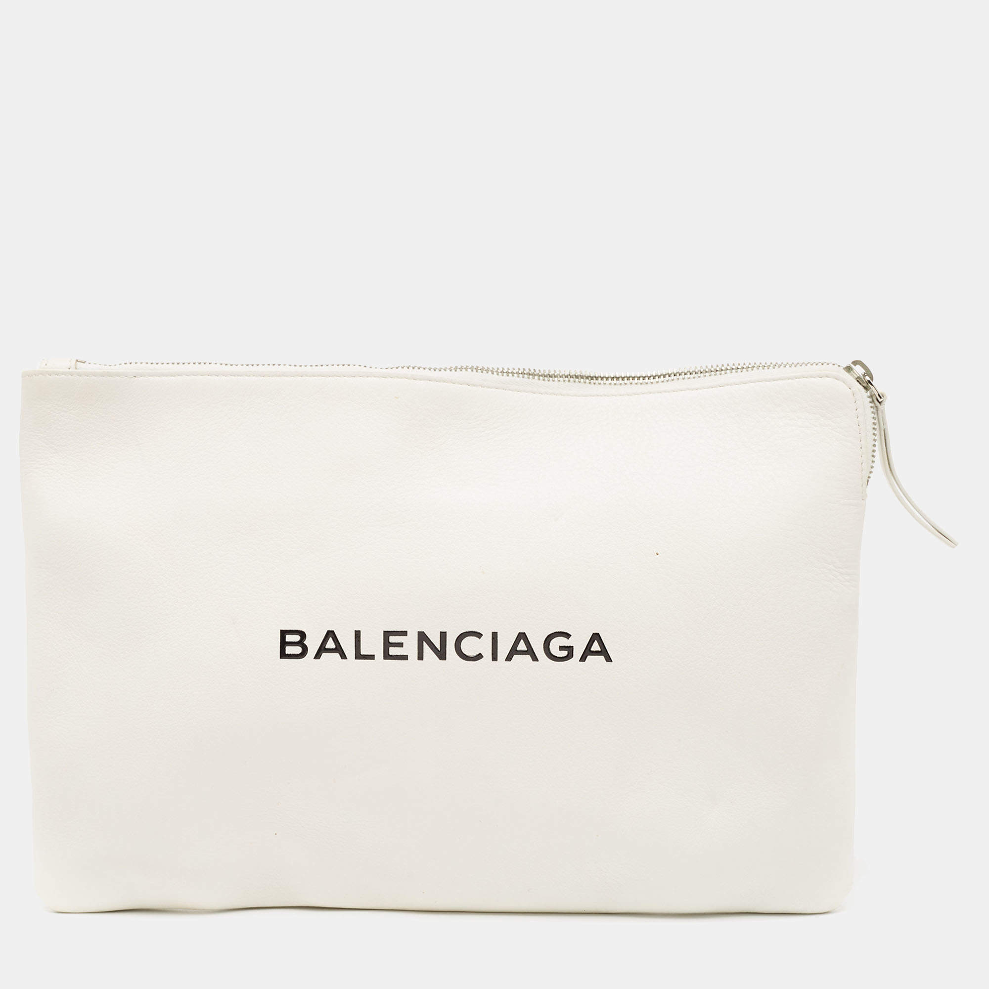 Pre Owned Balenciaga Off White Leather Logo Zip Pouch