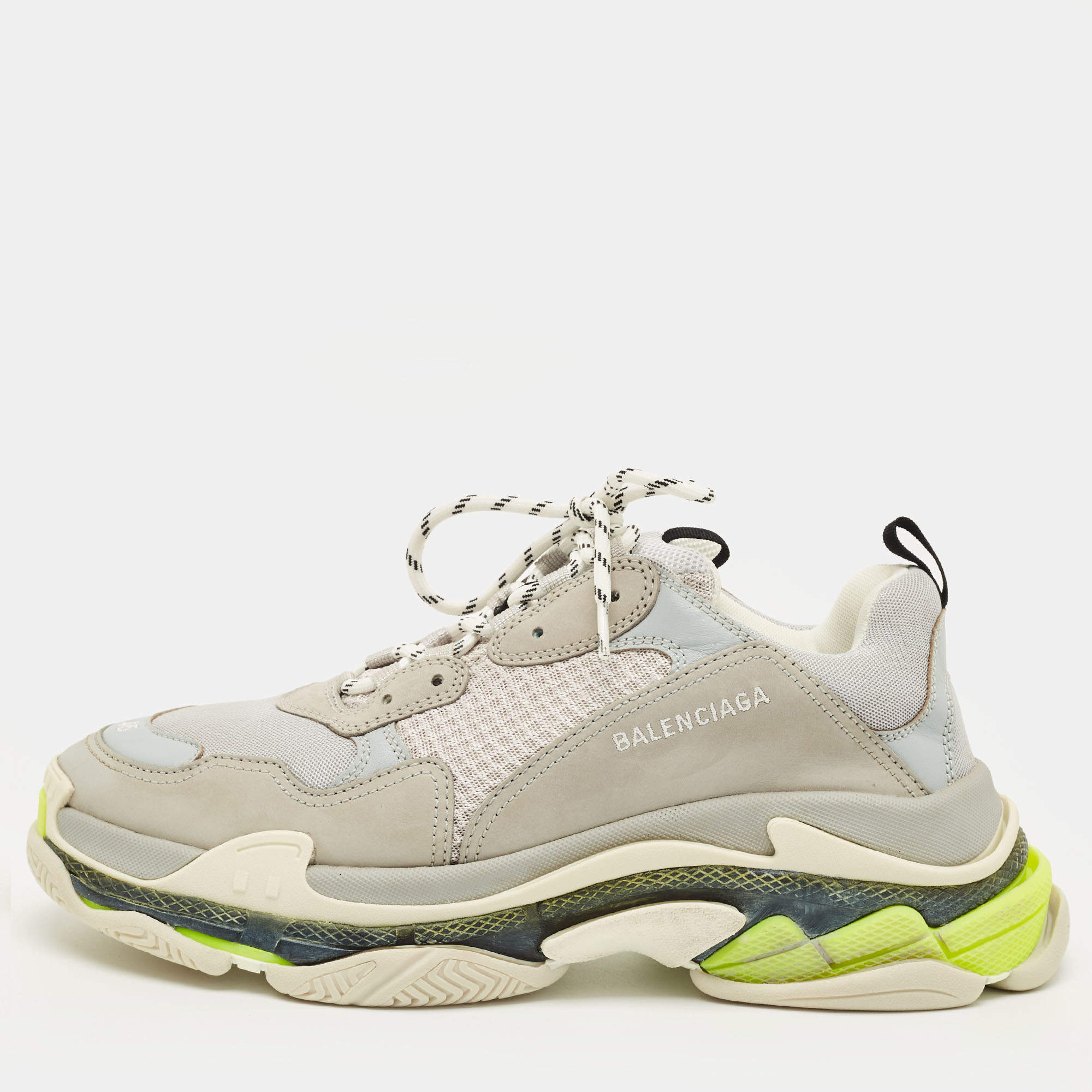مملوكة مسبقًا Balenciaga Triple S Size 45 Grey Faux Leather and Mesh Lace Up Sneakers