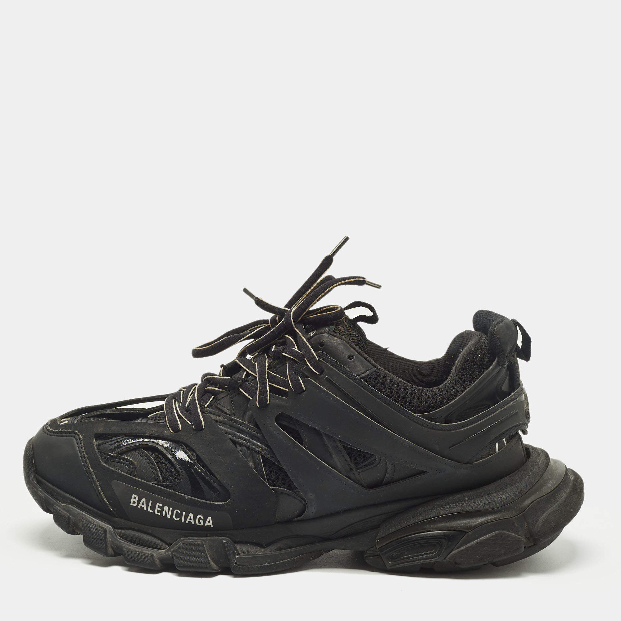 مملوكة مسبقًا Balenciaga Track 2 Size 41 Black Faux Leather and Mesh Lace Up Sneakers