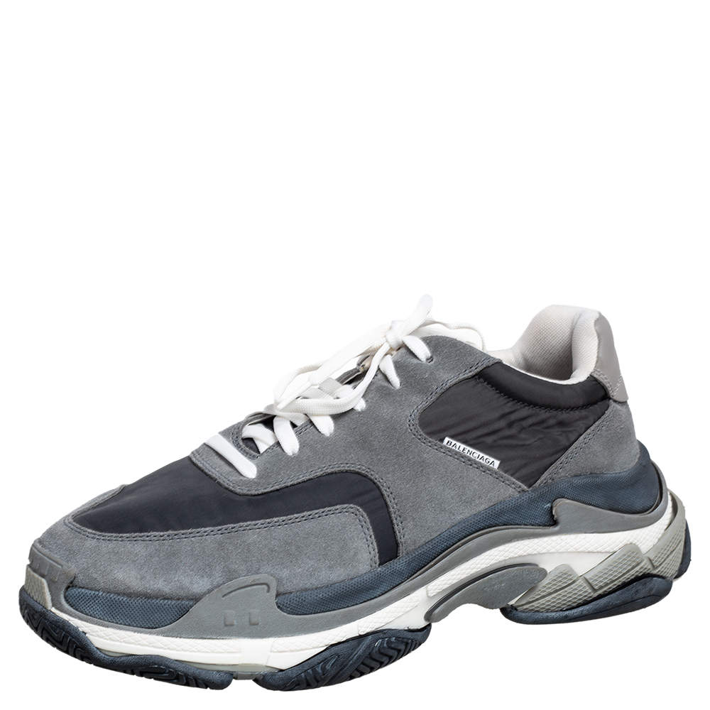 مملوكة مسبقًا Balenciaga Grey/Black Leather, Nylon, And Suede Triple S Low Top Sneakers Size 44