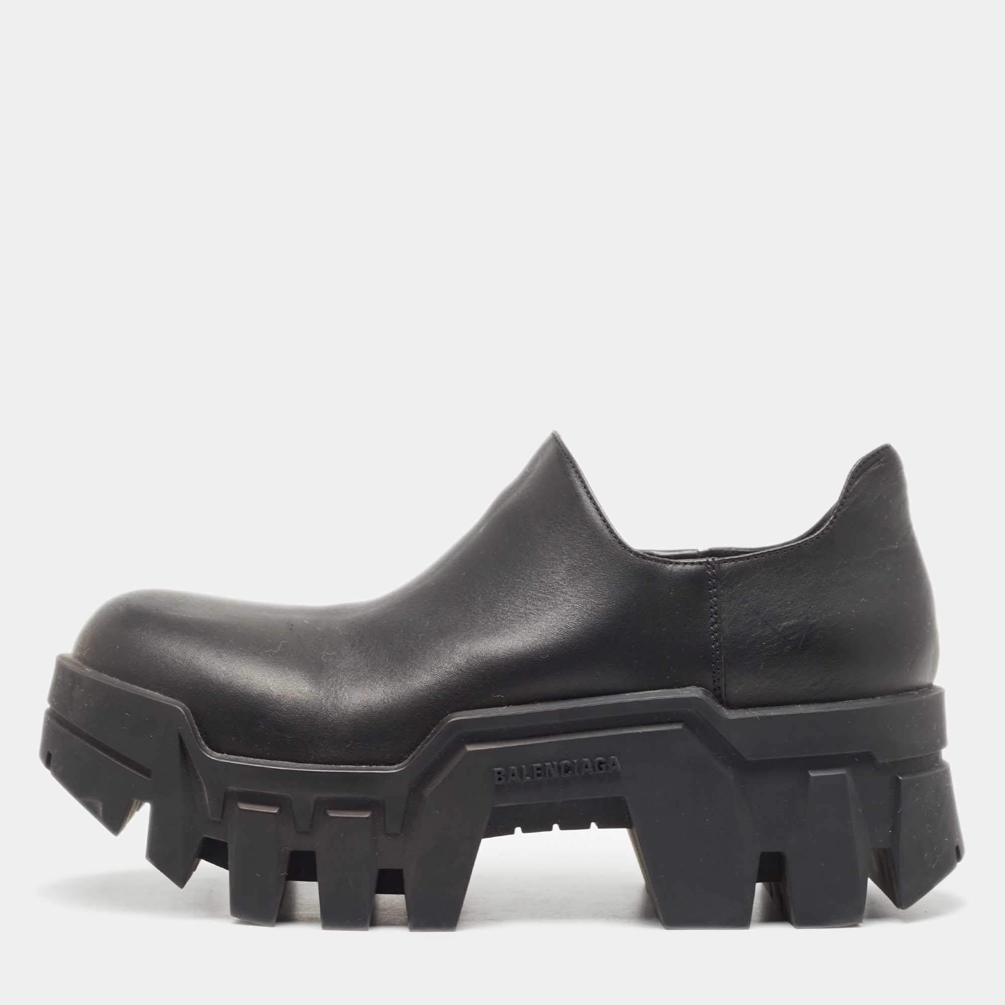 Pre Owned Balenciaga Black Leather Bulldozer Mini Boots Size 43