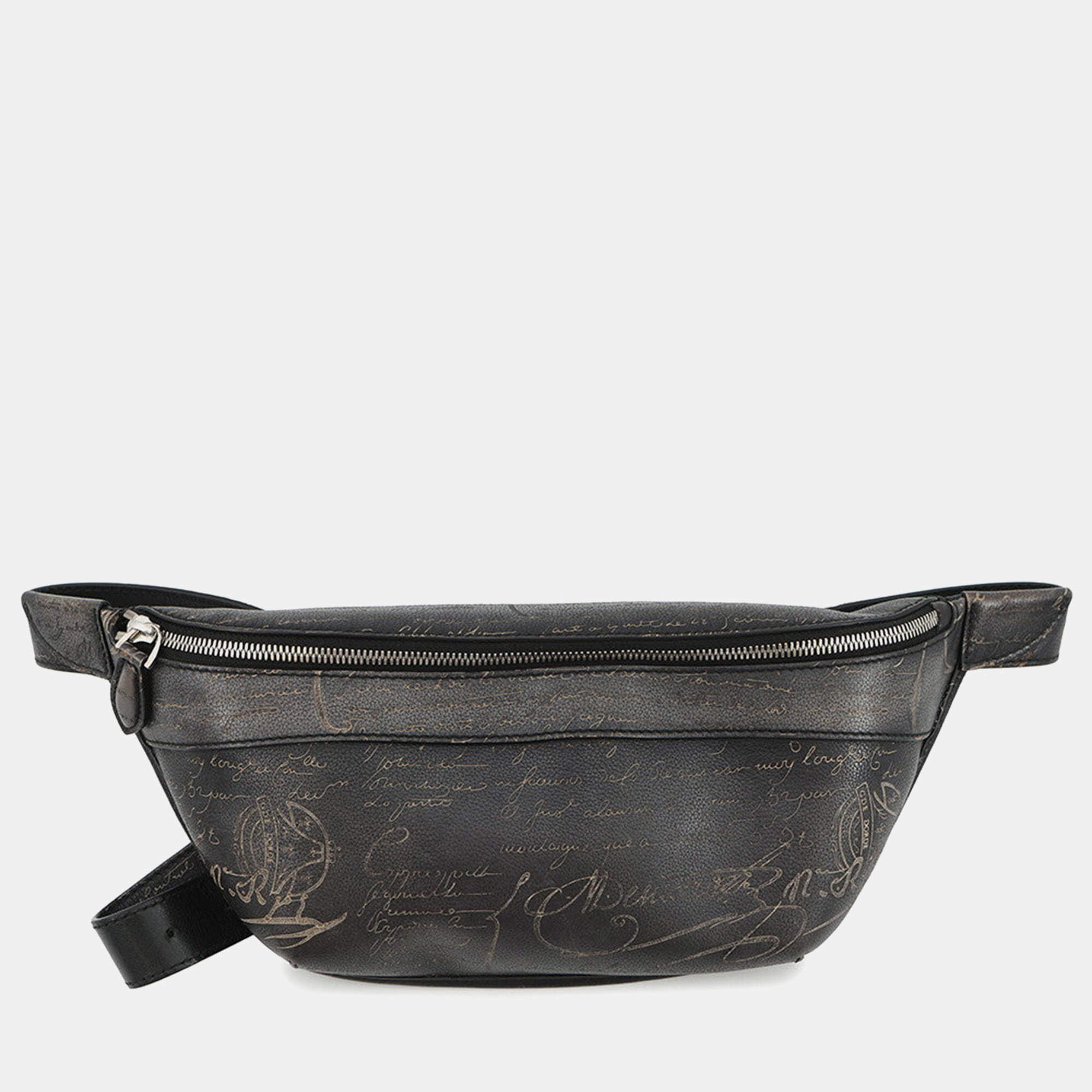مملوكة مسبقًا Berluti Calligraphy Rider Bumbag Black Leather