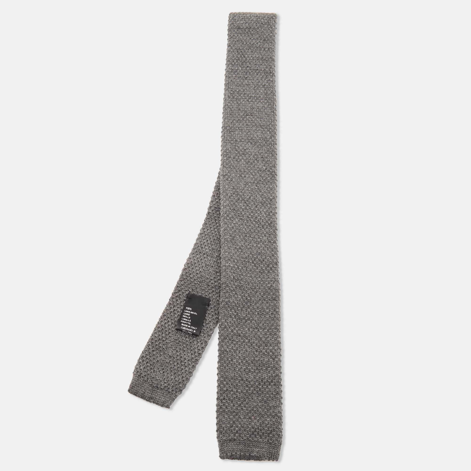 Pre Owned Boss by Hugo Boss Grey Wool Knit Slim Tie