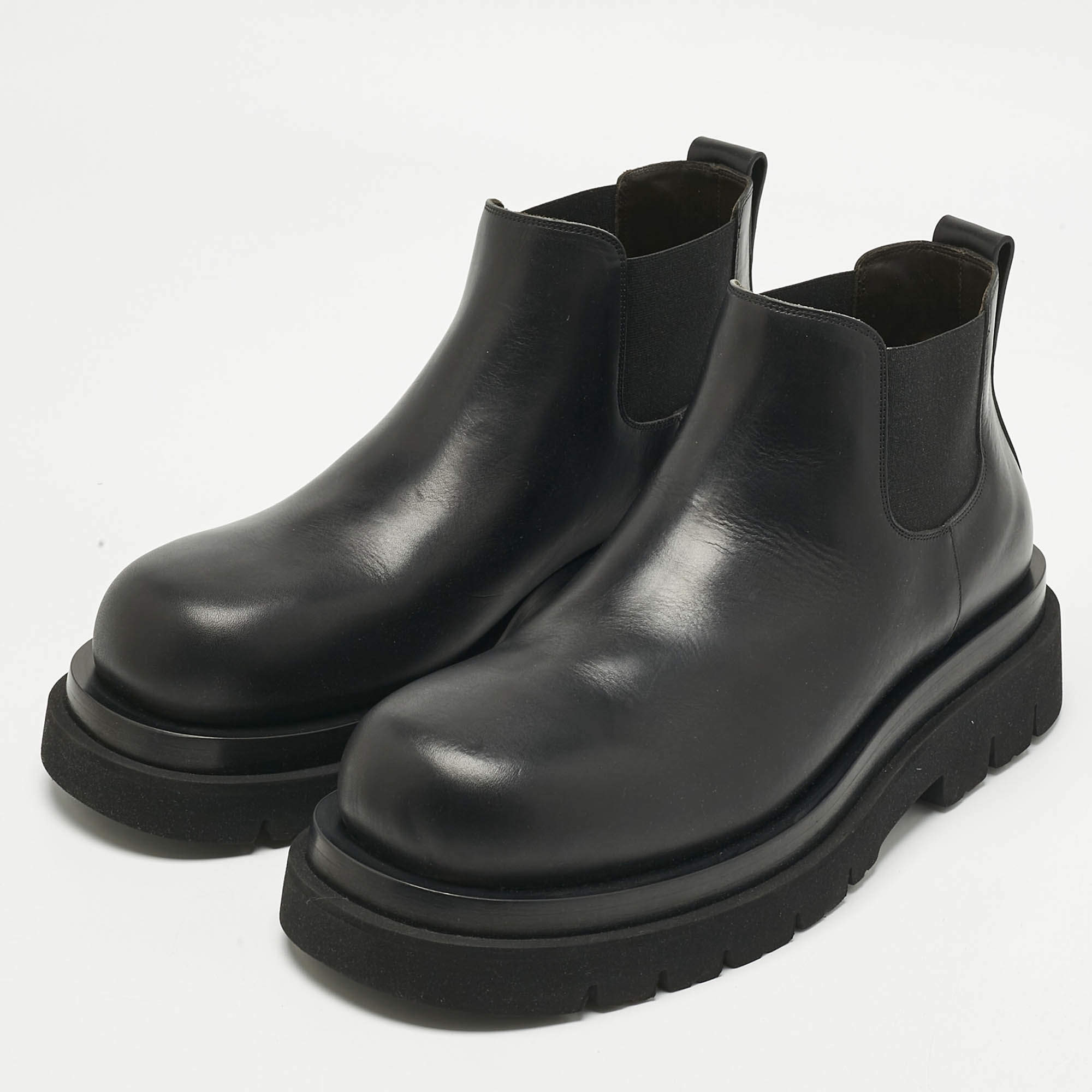 Bottega Veneta Black Rubber Lace Up Puddle Boots Size 41