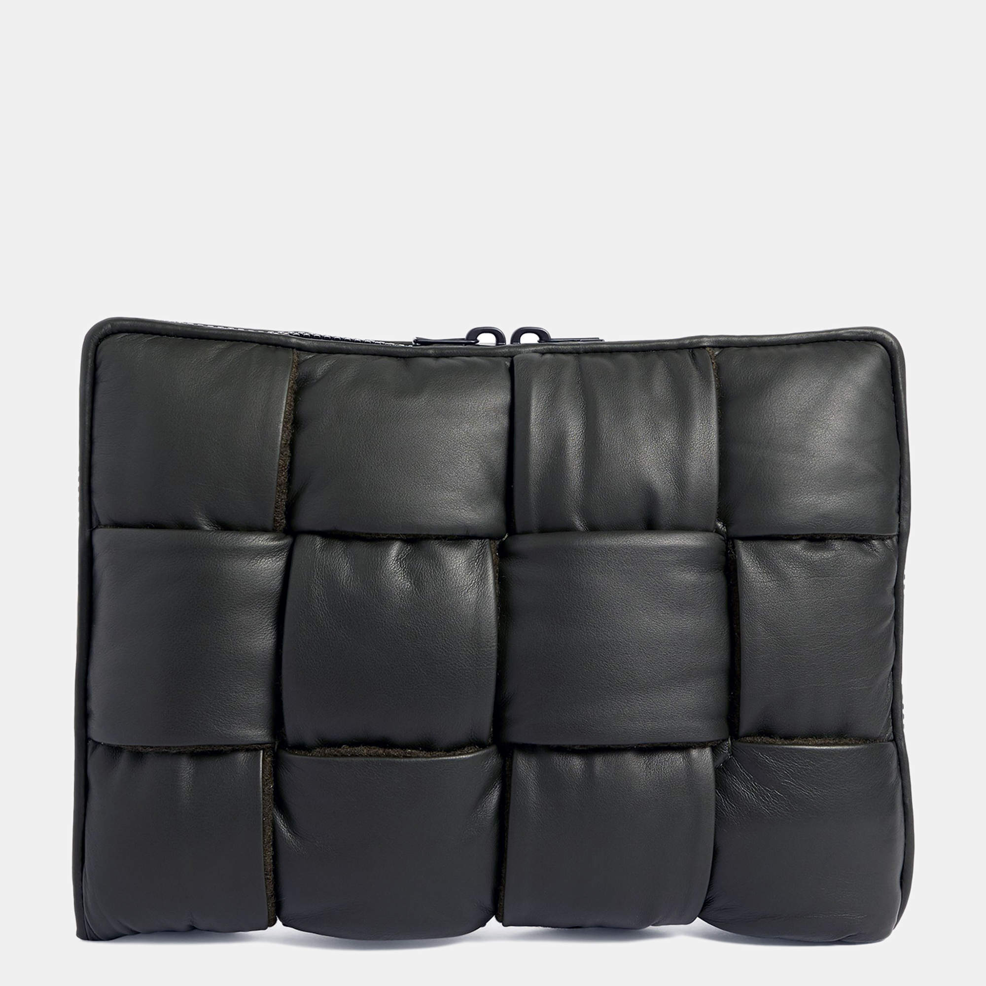 luxury-men-bottega-veneta-used