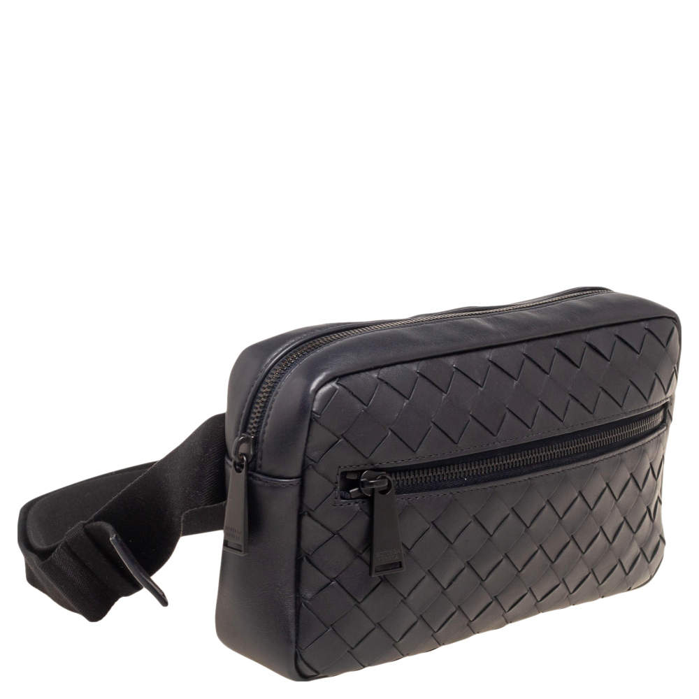 Bottega Veneta Intrecciato Leather Belt Bag (SHG-34967) – LuxeDH