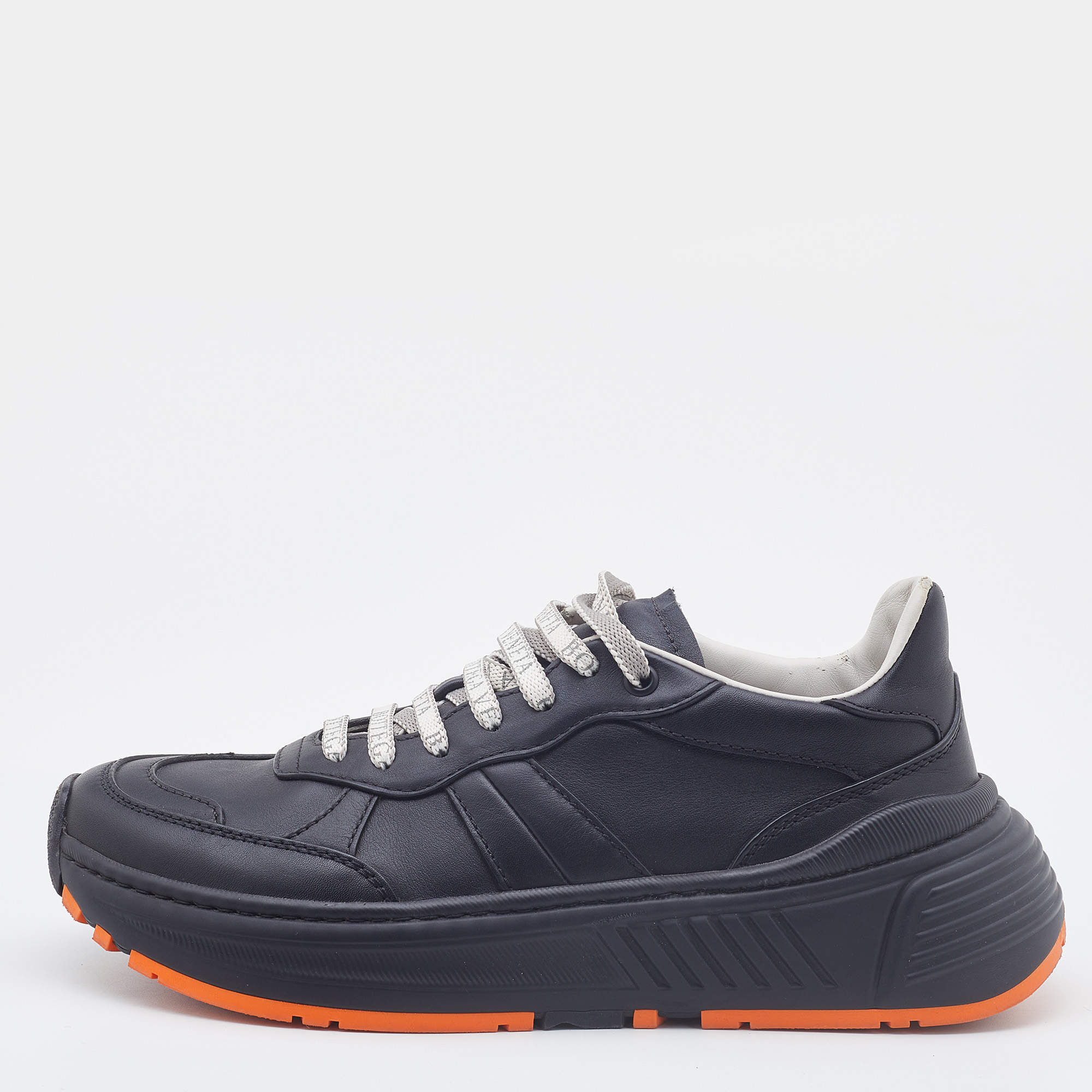 Pre Owned حذاء رياضي بوتيغا فينيتا جلد أسود عنق منخفض رباط مقاس 42