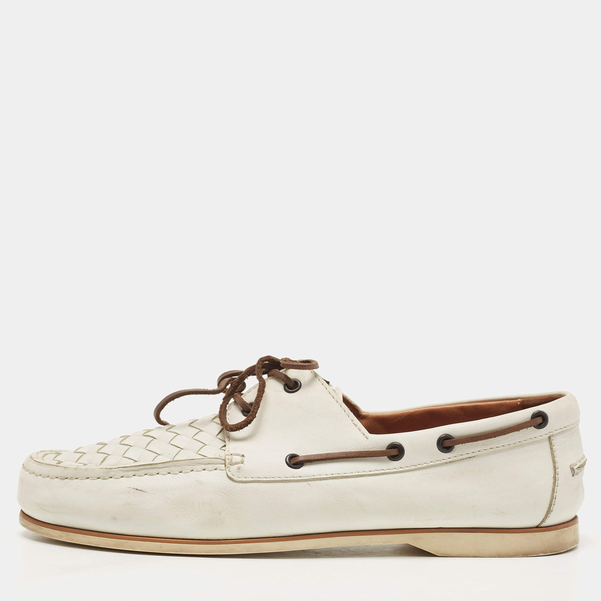 Pre Owned Bottega Veneta White Intercciato Leather Lace Up Boat Loafers Size 43