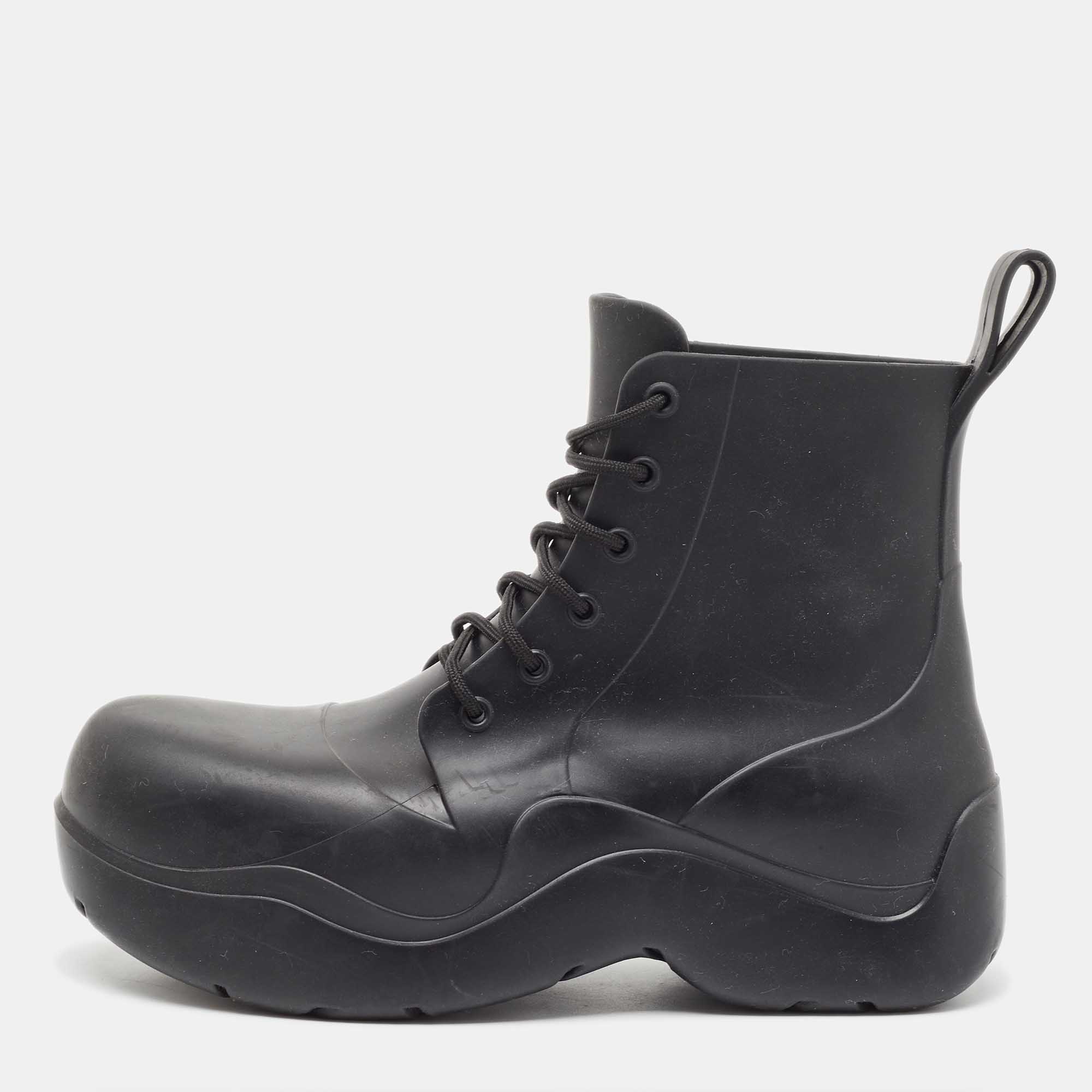 Bottega Veneta Black Rubber Lace Up Puddle Boots Size 41