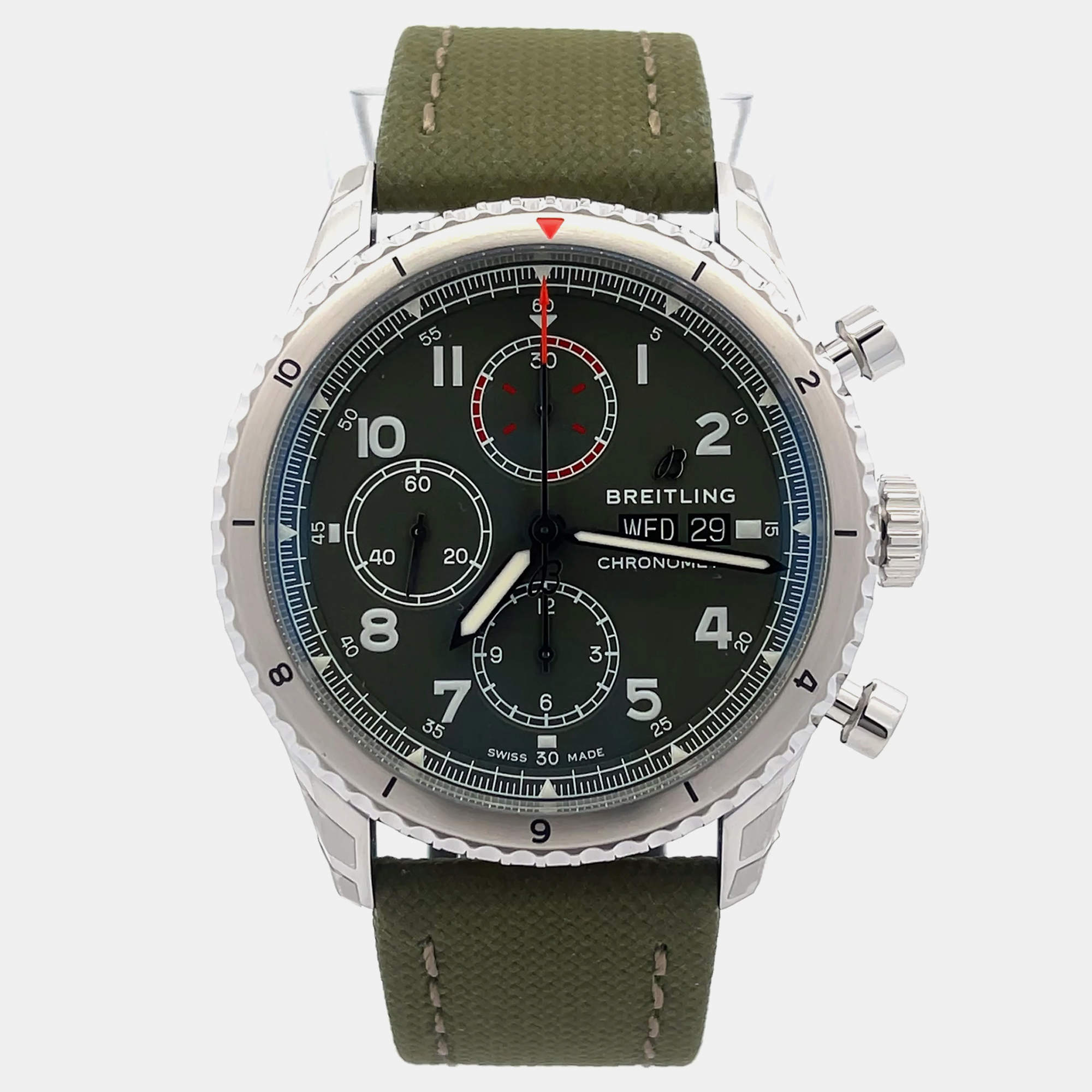 Pre Owned Breitling Aviator 8 A133161A1L1X2 Automatic Green Stainless Steel Men’s Wristwatch 43 mm