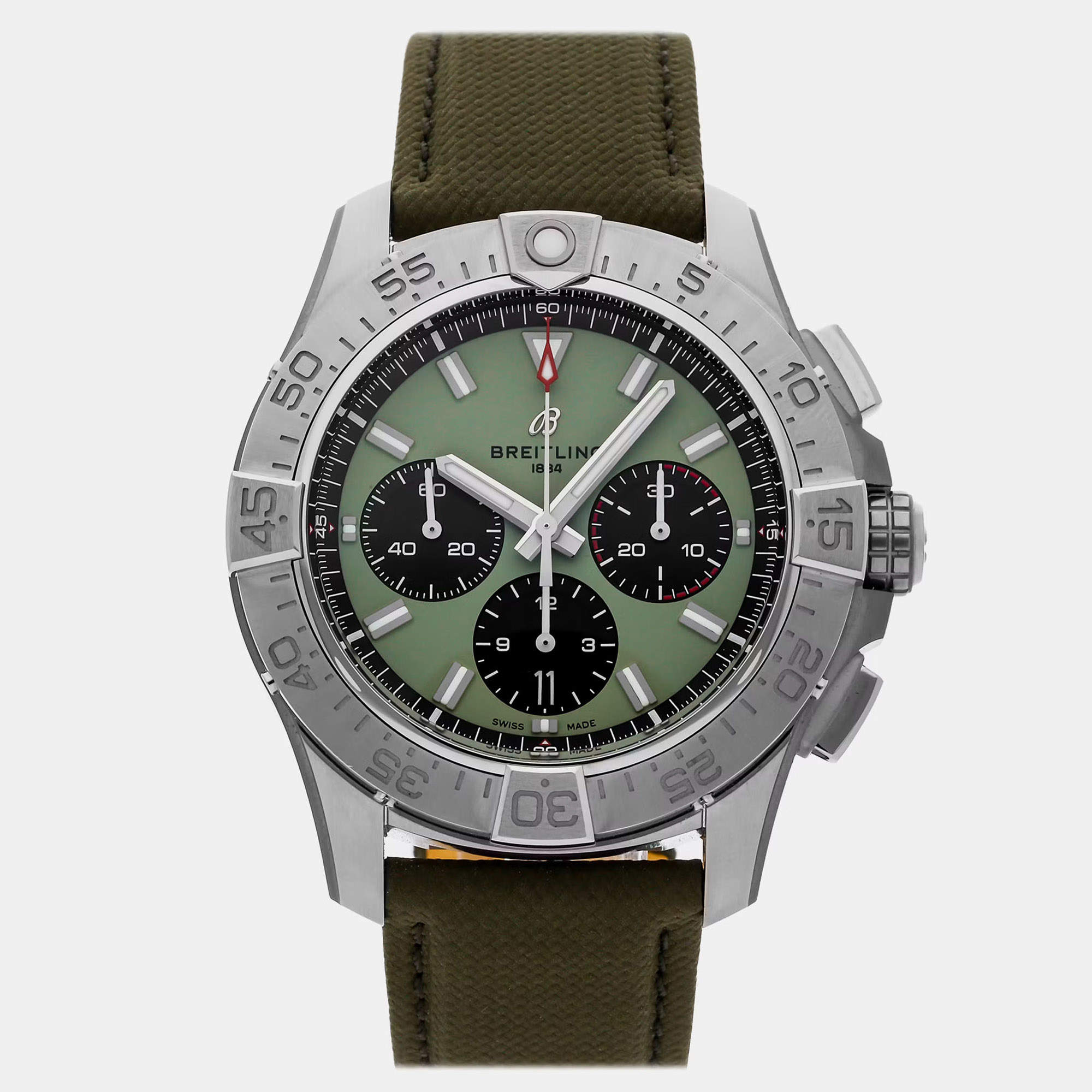 Pre Owned Breitling Avenger AB0147101L1X1 Green Stainless Steel Automatic Men's Watches 44mm